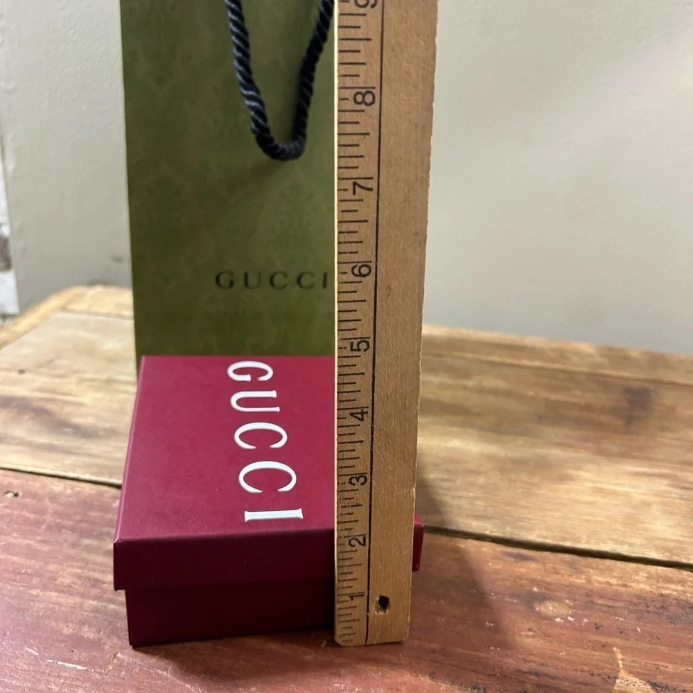 Gucci Green Bag with Red Box Set with branded ribbon, envelope and pouch!